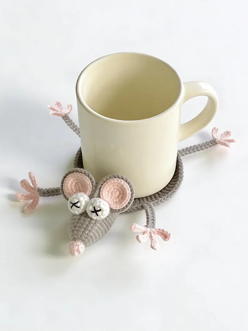 Funny Rat Coaster Crochet – Amigurumi Mouse Mug Rug